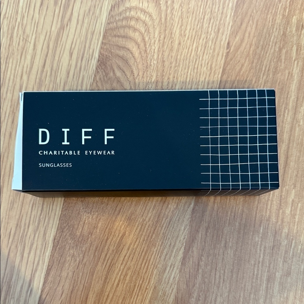 DIFF Charitable Eyewear Sunglasses